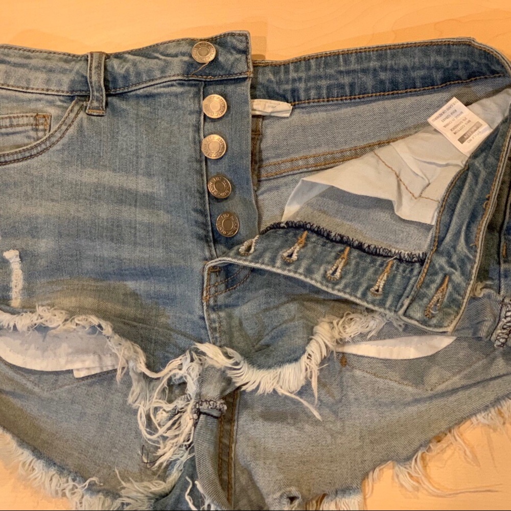 STRETCH denim shorts